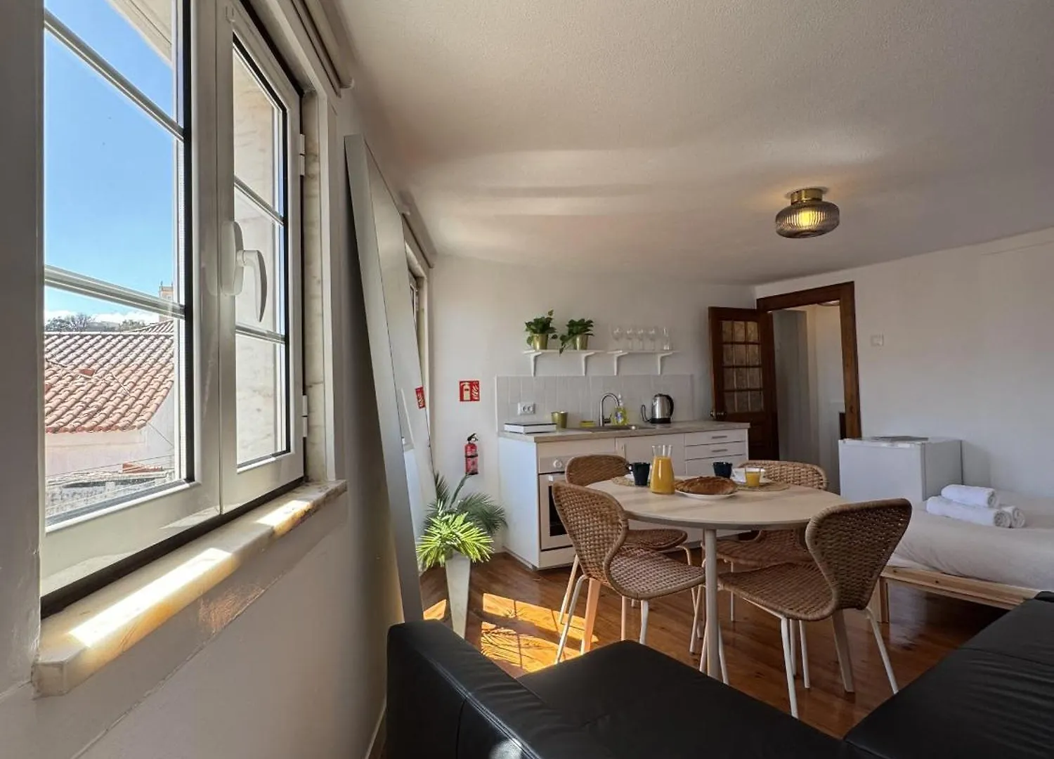 Alfama Historial I River View By Homing Lisbon