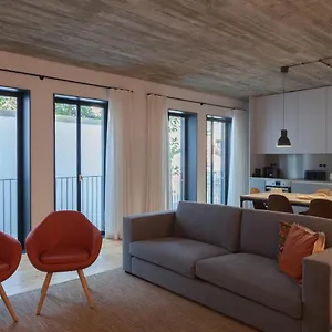 Feels Like Intendente Cozy Industrial Flat Lissabon